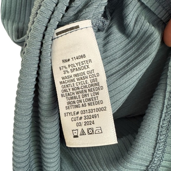 Society & Stitch Blue Tank Top Ruffle Ribbed Girls XXL 18 NWT - Picture 4 of 4